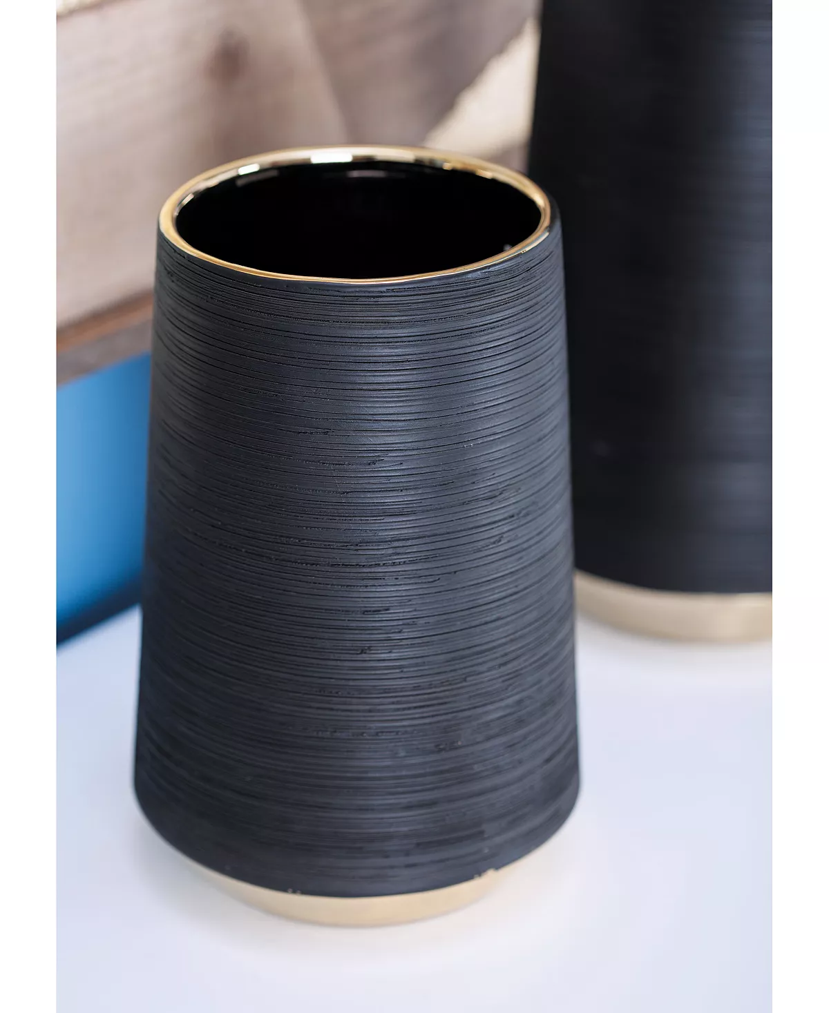 CosmoLiving By Cosmopolitan Black Porcelain Glam Vase, 5 X 8 6 CosmoLiving By Cosmopolitan Black Porcelain Glam Vase, 5 X 8 - Image 6